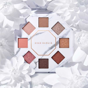 DearDahlia Timeless Bloom Collection Palette 7.8g